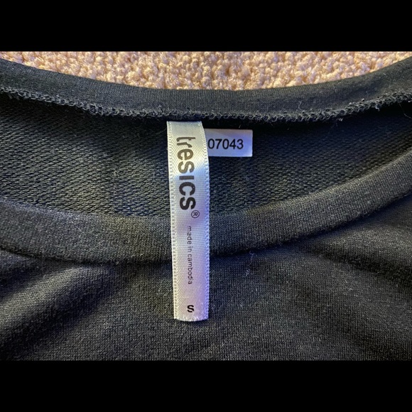 Crop top tshirt - Picture 2 of 2